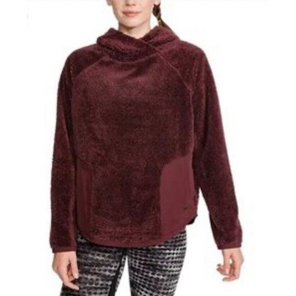 Nike Women’s Burgundy Sherpa Teddy Pullover Training Hoodie Front Pockets Sz XL - Picture 1 of 9